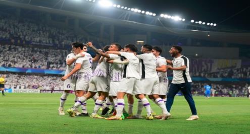 "هاتريك رحيمي يعطل الزعيم".. العين يفترس الهلال في أبطال آسيا